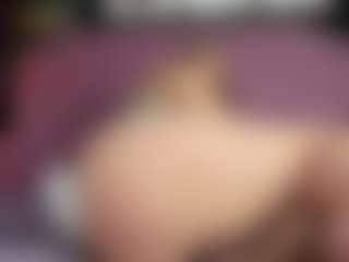 Scarlet's Live Sex Cam Show