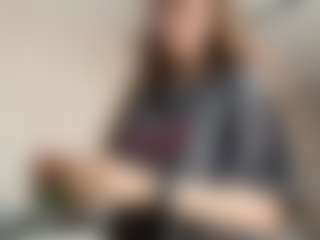 Elizabeth's Live Sex Cam Show