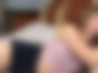 Live cam show with Elizabeth - Skinny Teen (18+) on Camsoda