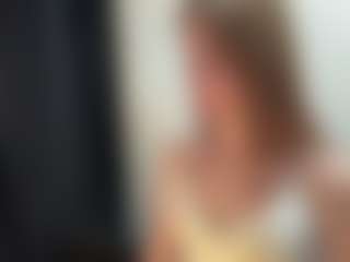 Elizabeth's Live Sex Cam Show