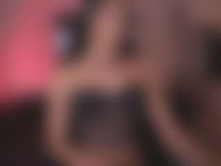 Live cam show with andreamagic - Young Adult on CamClone