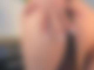 Live cam show with CathrynChladek - Green Eyes on camgirlchat.live