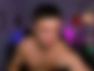 Live cam show with emmanuel-shine - Cub on Camsoda
