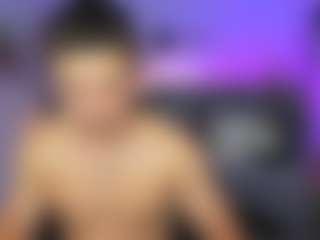 Live cam show with emmanuel-shine - Canadian on Camsoda