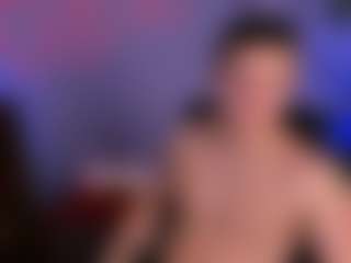 Live cam show with emmanuel-shine - Colombia on Camsoda