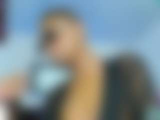 hotboyluxeetのライブセックスチャットショー