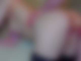 Live cam show with MichelleSexyDoll - Blowjob on sexytreat.net