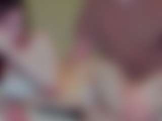 Live cam show with MichelleSexyDoll - Fingering on Soda Cam