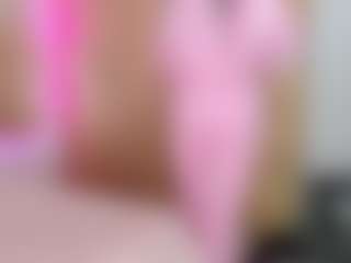 Live cam show with Abbyquiin - Lesbian on slutload