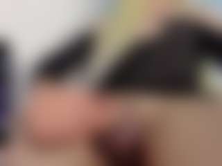 Live cam show with Aiunii - Bbc on friskycurves.com