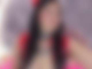 Live cam show with Aurelia Walker - Gagging on fapnchat
