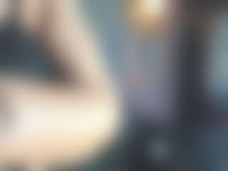 Live cam show with Aurelia Walker - Body Massage on LiveSexCams6