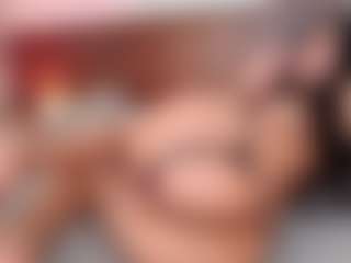Live cam show with Luna-Rousse - Full Nudity on Adult Interactions