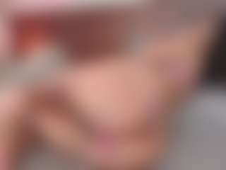 Luna-Rousse's Live Sex Cam Show