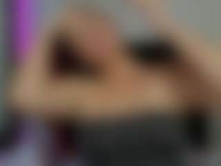 Live cam show with PaulinnaCurvy - Red Hair College on Gym Cam Girls
