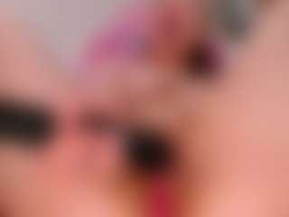 Eva Bates's Live Sex Cam Show