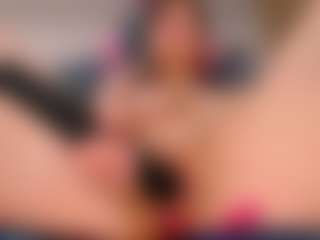 Eva Bates's Live Sex Cam Show