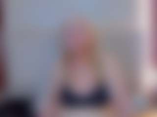 Queen's Live Sex Cam Show