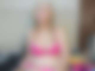 Queen's Live Sex Cam Show
