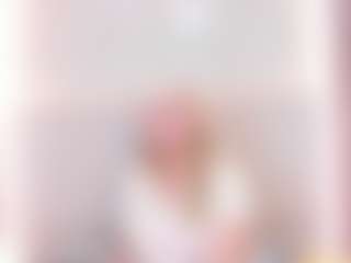 Spettacolo in cam dal vivo con Queen - Large Tits su Camsoda