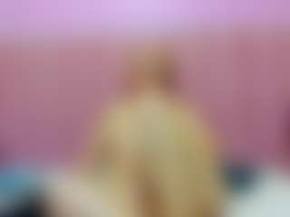 Queen's Live Sex Cam Show