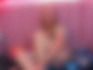 Queen's Live Sex Cam Show