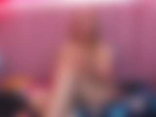Queen's Live Sex Cam Show