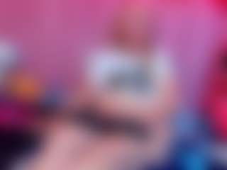 Queen's Live Sex Cam Show