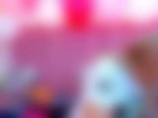 Queen's Live Sex Cam Show
