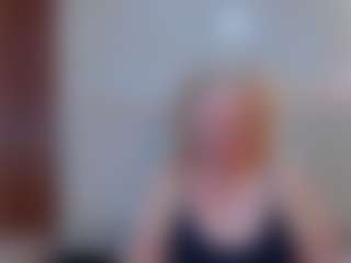 Queen's Live Sex Cam Show