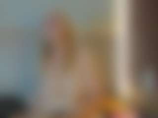 Queen's Live Sex Cam Show