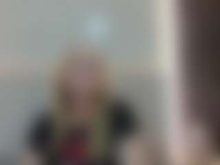 Queen Star's Live Sex Cam Show