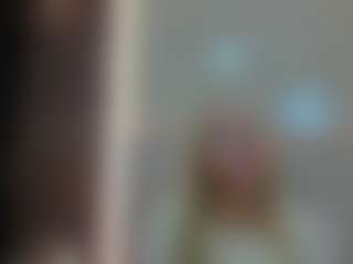 Live cam show with Queen Star - Big Tits on hotwifechat.live