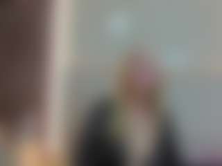 Queen Star's Live Sex Cam Show