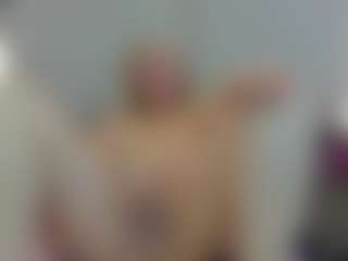 Queen Star's Live Sex Cam Show