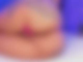 Live cam show with ValeriiaRey - Ebony on Chatstar | colombia