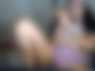 Show de cam en vivo con Amar Julia - Double Penetration en Camsoda