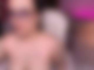 Live cam show with karol priston - Moaning on Camsoda