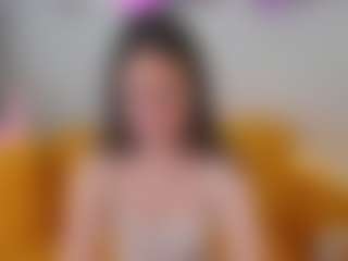 Live cam show with leyla-mirage - Teasing on CamClone