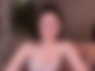 Live cam show with leyla-mirage - Camel Toe on Camming Site