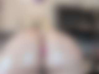 River Baby's Live Sex Cam Show