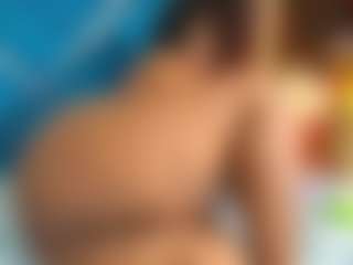 Live cam show with AlexaRousse4u - Chubby on Camsoda