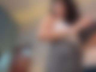 AmaraYasbel MILF webcam performer live streaming