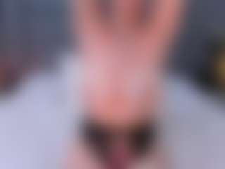 AmaraYasbel's Live Sex Cam Show