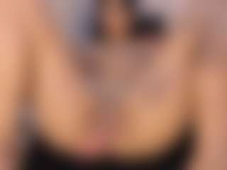 GahiaBelucci's Live Sex Cam Show