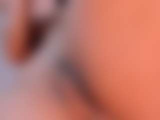 Live cam show with GahiaBelucci - Spanks on Camsoda