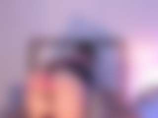GahiaBelucci's Live Sex Cam Show