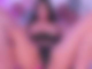 GahiaBelucci's Live Sex Cam Show
