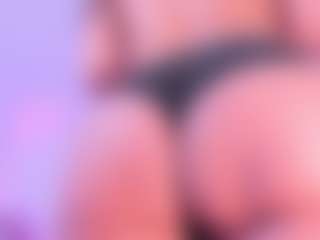 GahiaBelucci's Live Sex Cam Show
