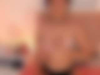 GahiaBelucci's Live Sex Cam Show